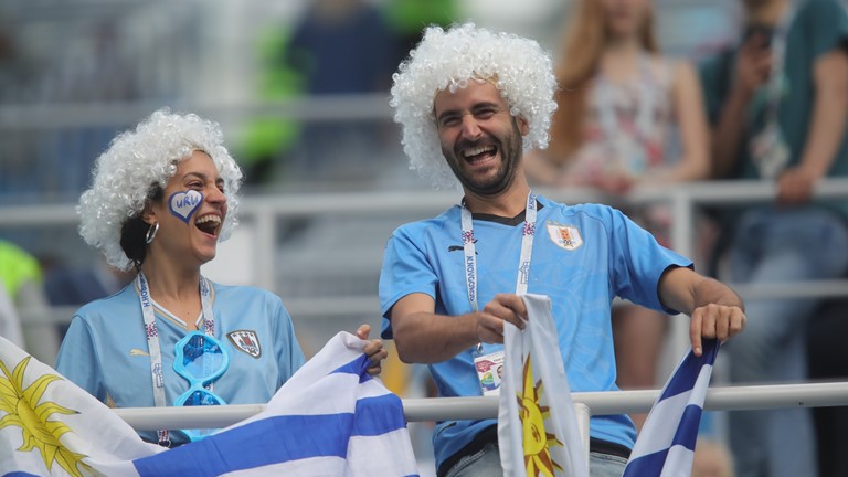 Pháp vs Uruguay: Les Bleus hiên ngang vào bán kết